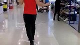 美女的眼神是嫉妒我吗