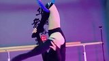 秀秀老师的高空舞蹈吊环