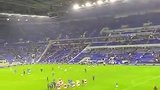客胜埃弗顿！实拍现场枪迷庆祝胜利