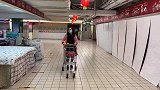 中秋节到，霞姐远在他乡不忘给公婆买奶粉又买米，愿身体健健康康