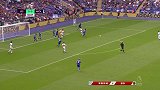 狼队发动高效反击 穆蒂尼奥禁区内爆射击中横梁