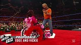 WWE-17年-十大赛场求婚 塞纳贝拉摔跤狂热大赛幸福拥吻-专题