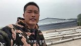 农民刚建好的彩钢房，里面全部都是精装修，接到通知让无条件拆除