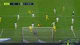 第41分钟南特球员图雷射门 - 击中门框