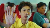 小伙预言飞机要出事，和乘客一起努力，成功救下一机人