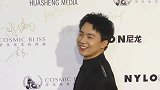 被调侃开跑车终于像富二代 郭麒麟高情商回应