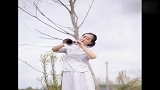 女歌手唢呐激情吹奏《九九艳阳天》，曲调醉人，无法超越的经典！