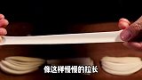 用饺子皮做油泼面，过年学会秀一下厨技