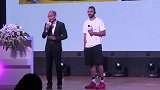 篮球-15年-匹克星球中国行活动在北京举行 帕克携新战靴亮相-新闻