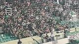 实拍国安亚冠开门红 全队和球迷热情互动