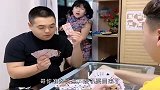 让人眼界大开的骚操作，这兄弟真是个人才！