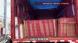 货车司机被1吨多瓷砖压靠身亡，知情人士：瓷砖大概有一两吨重，没固定好压到他