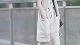 好心疼这位美女，单身没人喜欢