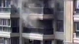 居民睡觉时，马桶突然着火