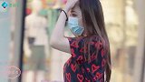 三里屯街拍：宅男喜欢清纯的女生，这个妹子，你动心了吗？