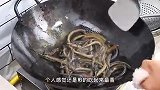 盘鳝原来这么简单,大厨教你诀窍,做熟外酥里嫩,麻辣鲜香又下酒