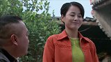 鲜花：儿子为追姑娘下乡搬砖，富婆母亲去工地看望，心疼坏了