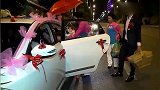 贵州土豪结婚，兄弟们半夜骑摩托车来支援，反正我是羡慕了