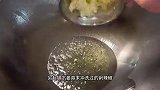 鱼头不要总是红烧或炖汤了，像我这样做，鲜嫩入味好吃极了