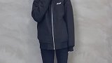 正反两穿，这样别人就不会发现我不换衣服了吧