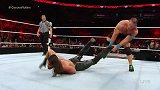 WWE-15年-RAW第1155期：US公开赛 塞纳苦战罗林斯 锁技将其制服-花絮