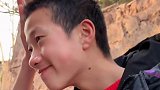 亲家母，你在那里，我这小子能不用彩礼取你家姑娘不？搞笑