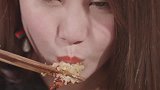 人生一串：烤小龙虾，一口一个，吃起来带劲