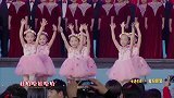 太可爱了！几十名小孩合唱《哇哈哈》，纯真的声音太好听了