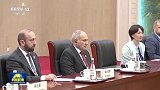 习近平会见亚美尼亚总理