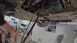 汽车更换变速箱油选择重力换油还是循环机