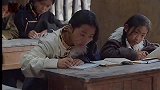 对于偏远地区的孩子，在教室上课都是奢望！