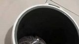 用了一年的垃圾桶竟多出一个屋主争议这算盗窃吗