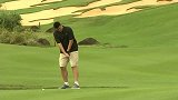 高尔夫-14年-观澜湖世界明星赛 姚明展现高超沙坑救球-花絮