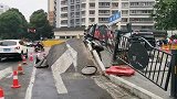 贵阳市区道路突然拱起：相关部门已到场调查