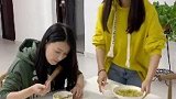 鸡蛋我明明煮熟了的，怎么会这样？