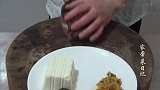 大厨教你酸辣汤的正确做法，酸爽开胃又解馋，做法很简单！