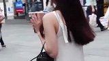 现在的女生，必须要有点肉肉才叫好看吧！