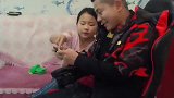 父亲带小情人购物后，被老婆查账，接下来的事，原谅我没忍住笑！