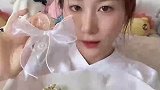 教师晒出当老师前后的照片，逐渐变成家长们信任的模样