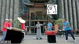 盘点明星在综艺中猝不及防的骚操作，一个比一个秀，让你哭笑不得