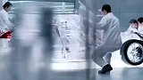 世界首辆“全透明”汽车，比劳斯莱斯还昂贵，女生表示不敢坐！