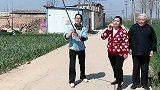 陪90岁奶奶跳绳！