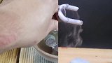 胶水被液氮洗礼后还有黏性吗？老外亲测，结果你猜怎么着？