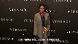 杨幂爱的二八定律胶片花絮太美，红绿复古风海报，年下恋氛围感