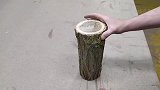 实拍木材切割的过程！老木匠技术精湛，令人敬畏