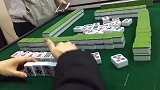先不说闺蜜技术好，就这气势也能把麻将桌废了！话说炸胡赔多少？