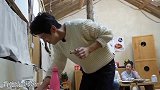 向往的生活 谢娜 变声打电话，惨遭何炅 一秒识破