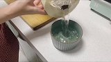 一个人的独居生活会上瘾，下班后在家做了冬天的第一顿椰子鸡火锅