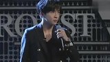 薛之谦还没唱歌，台下观众哭成一片，薛之谦神经病啊