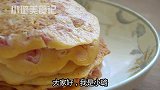 1碗面粉2个鸡蛋2个西红柿，手不沾面，3分钟搞定全家早餐